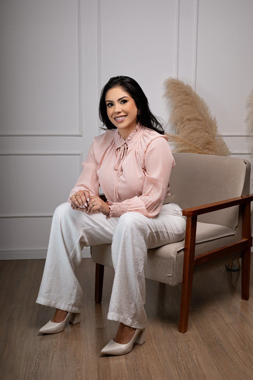 Maryanna Lopes em seu consultório